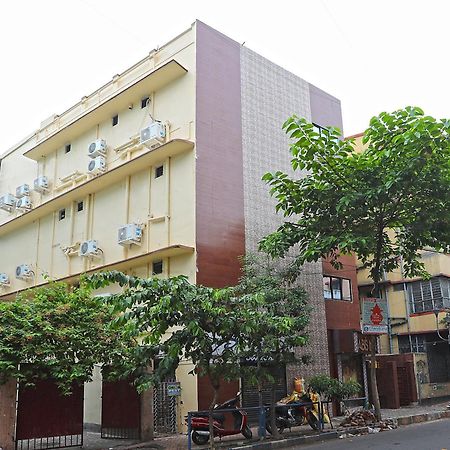 Hotel O Abi Inn Hotel Near Dhakuria Manipal Hospital كولكاتا المظهر الخارجي الصورة