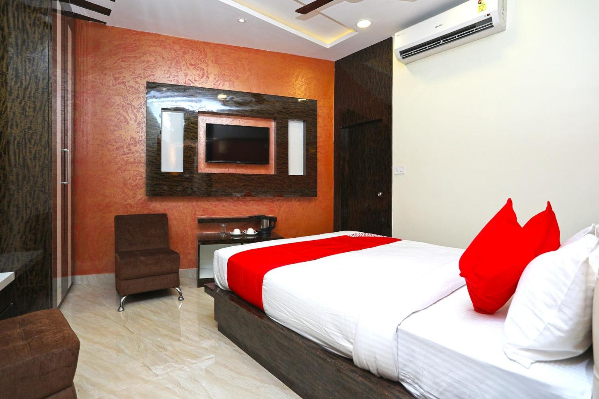 Hotel O Abi Inn Hotel Near Dhakuria Manipal Hospital كولكاتا المظهر الخارجي الصورة